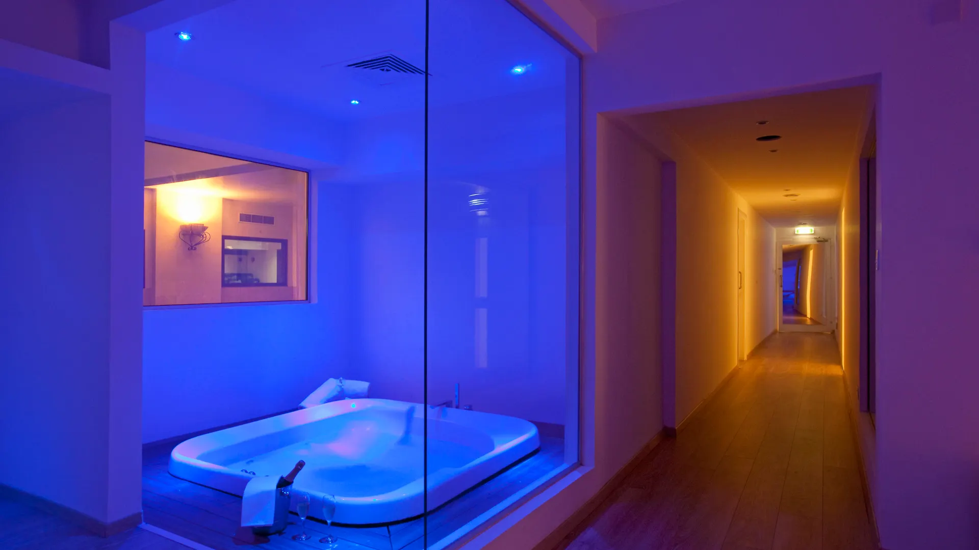 Sandy Beach Hotel & Spa - Ex Sentido 라르나카