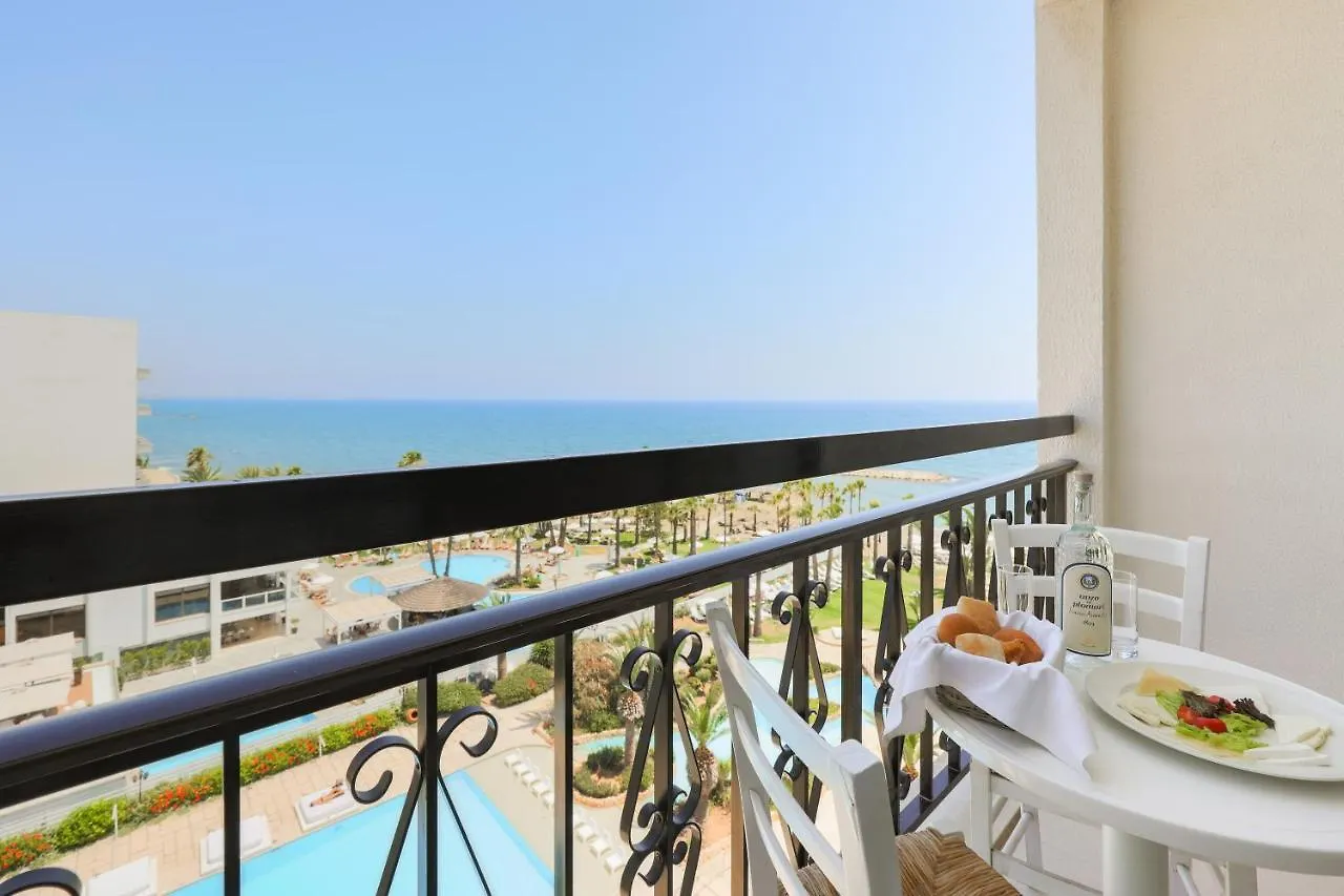 Sandy Beach Hotel & Spa - Ex Sentido Larnaca
