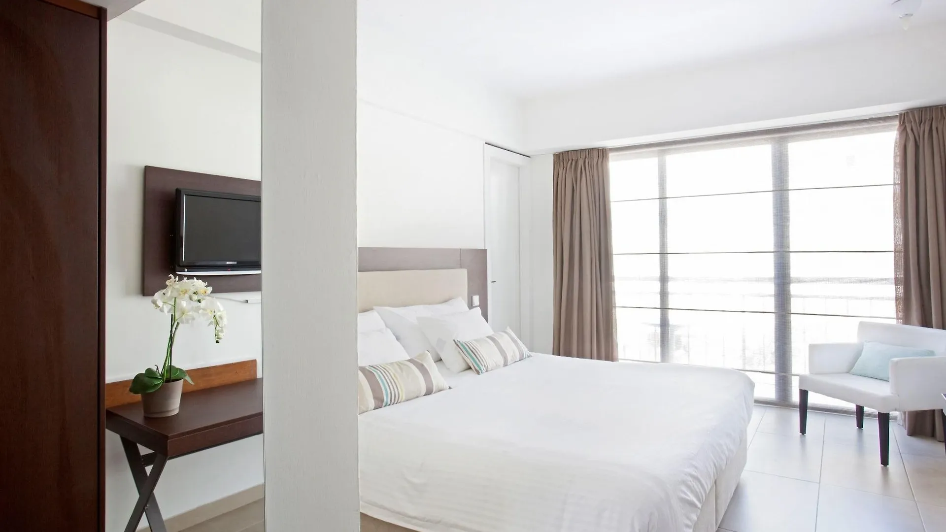 Sandy Beach Hotel & Spa - Ex Sentido 라르나카